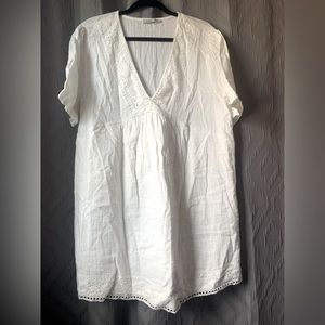 Dex: white lace dress, size XL
